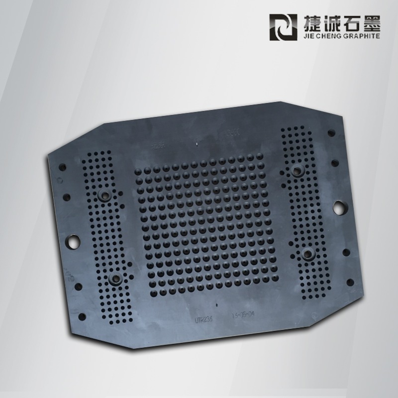 石墨模具在塑料模具领域也发挥着重要作用